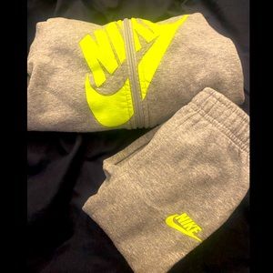 Toddler Nike Sweatsuit